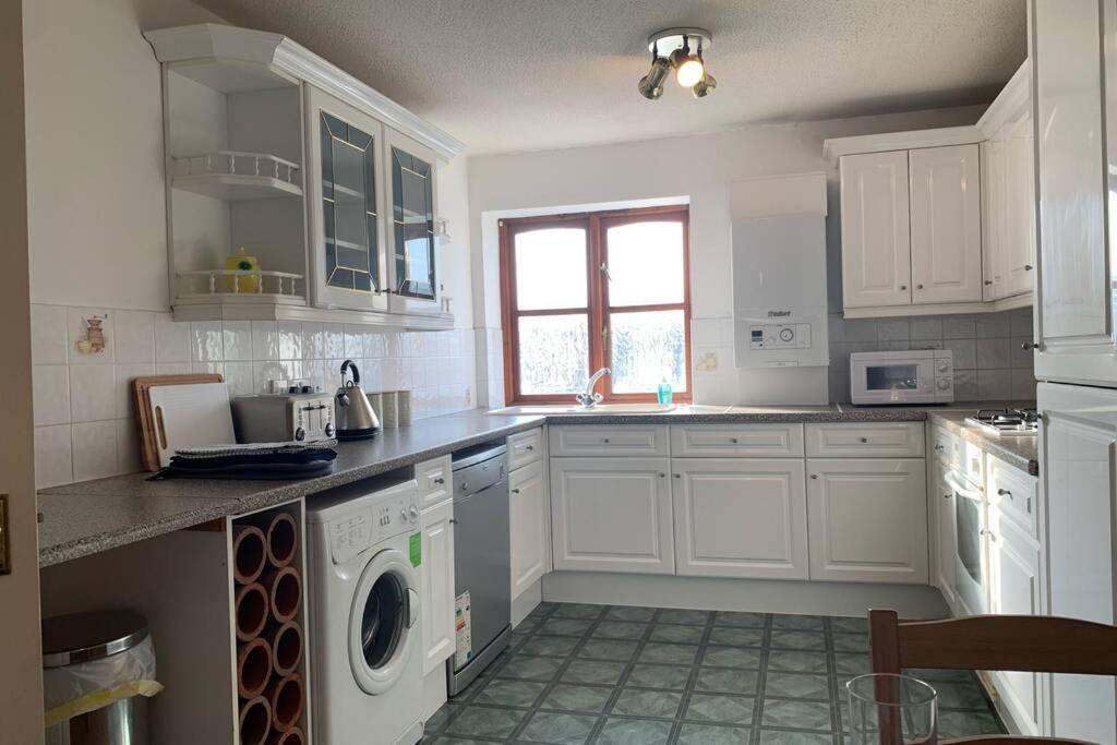 A Charming, Spacious 2 Bedroom Apartment In Lytham Lytham St Annes Εξωτερικό φωτογραφία
